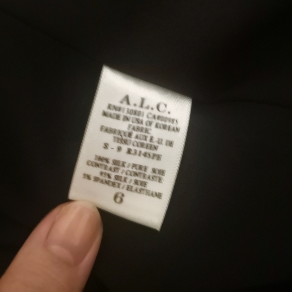 A.L.C. Silk Pencil Midi Skirt Crakle-Print design - Picture 9 of 9